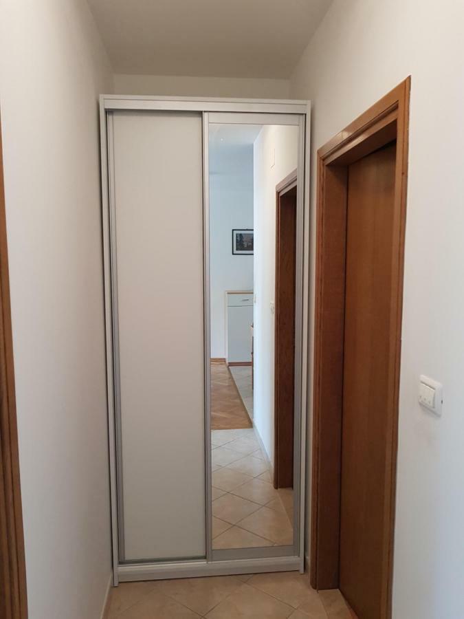 Apartment Smile Baška Voda エクステリア 写真