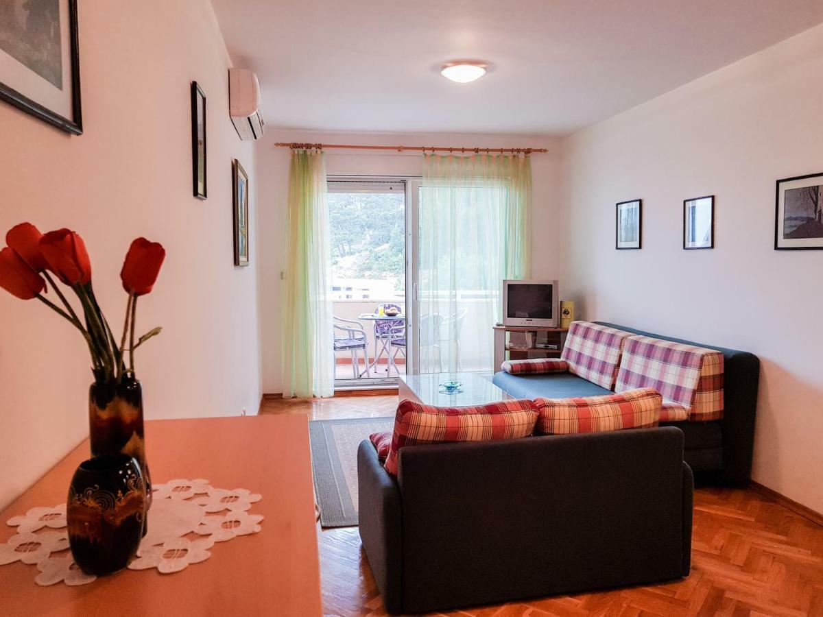 Apartment Smile Baška Voda エクステリア 写真