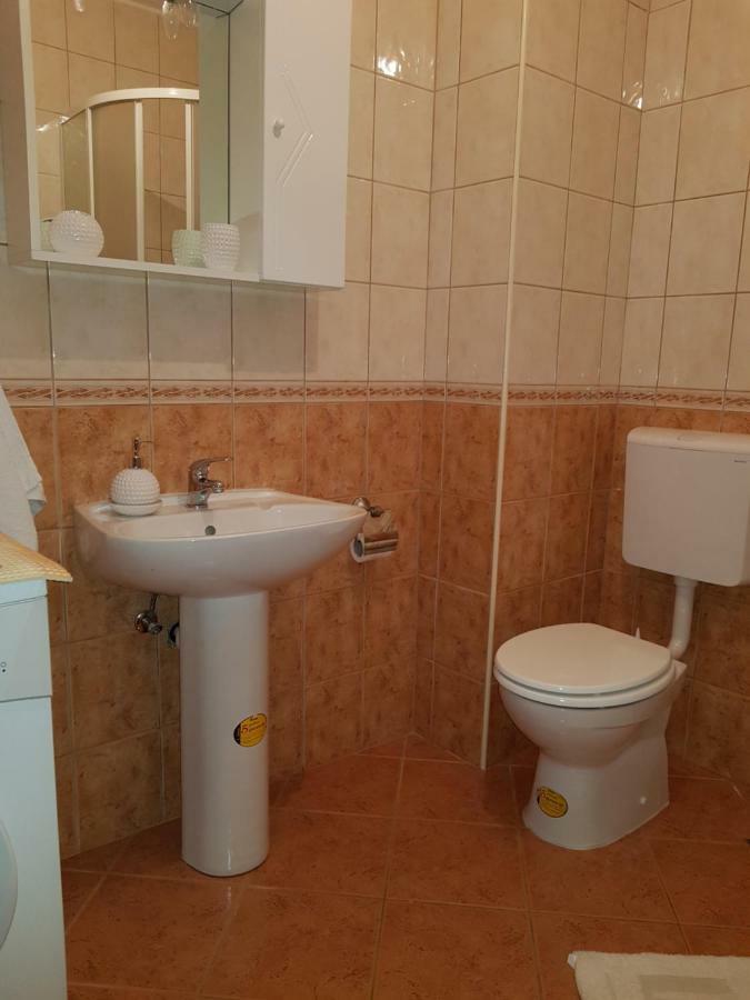 Apartment Smile Baška Voda エクステリア 写真