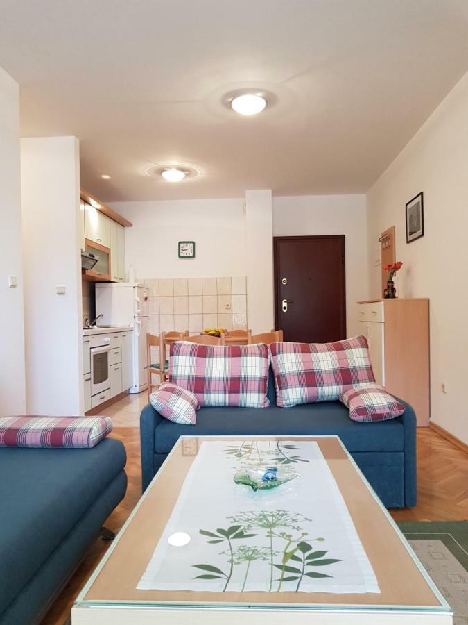 Apartment Smile Baška Voda エクステリア 写真
