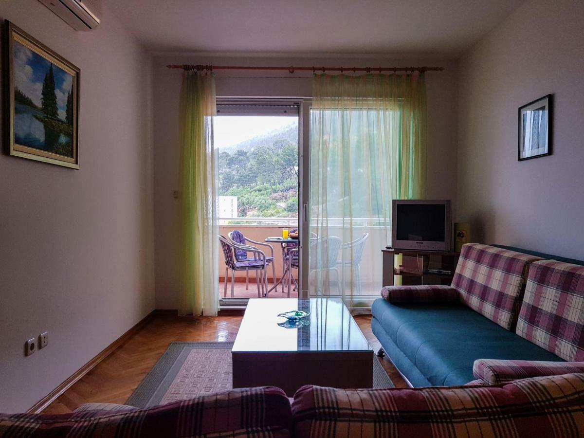 Apartment Smile Baška Voda エクステリア 写真