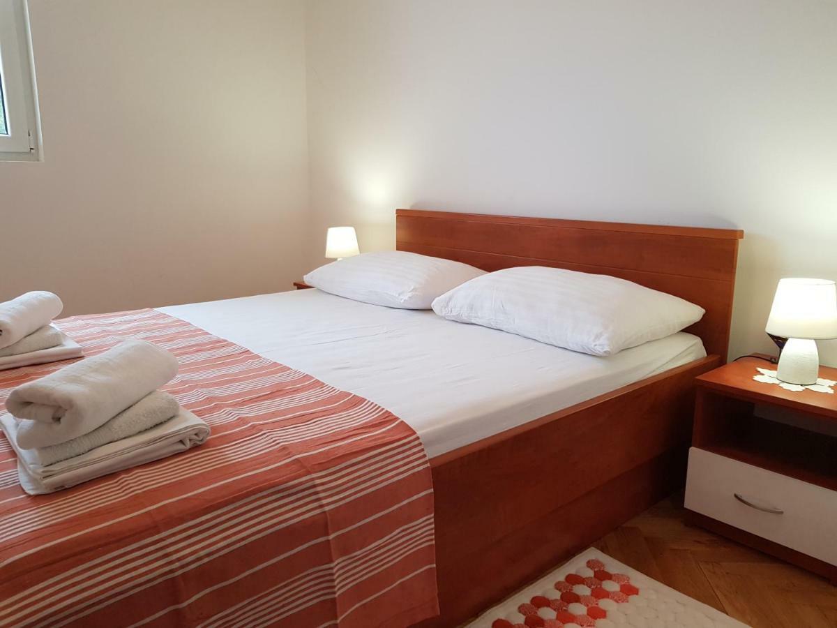 Apartment Smile Baška Voda エクステリア 写真